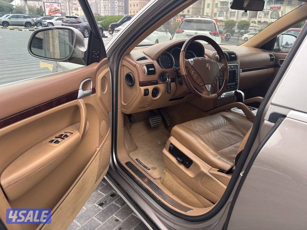 للبيع جيب بورش كاينن Sموديل 2006 صبخ وكاله سرفس وكاله عداد80 الف7