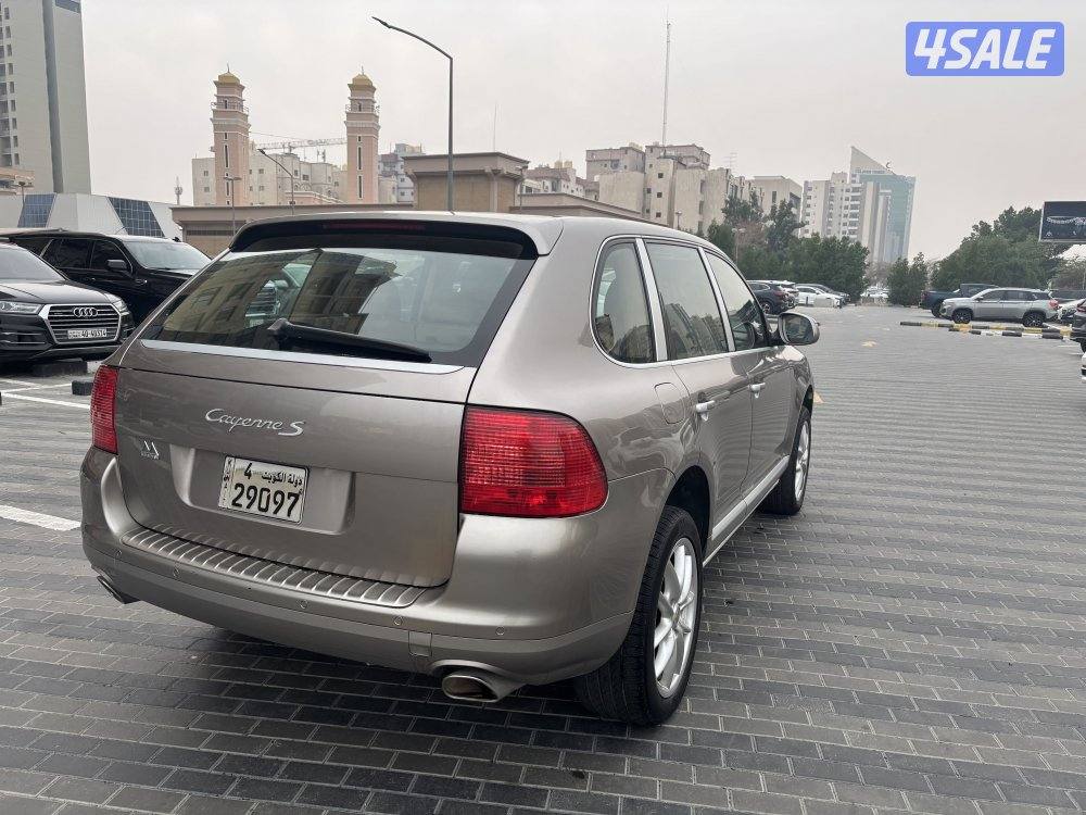 للبيع جيب بورش كاينن Sموديل 2006 صبخ وكاله سرفس وكاله عداد80 الف8