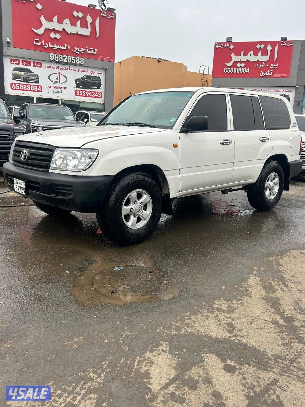 لاند كروزر G-V6
موديل 2007
ماشى 403.000 k.m 
وارد الخليج.صبغ وكالة0