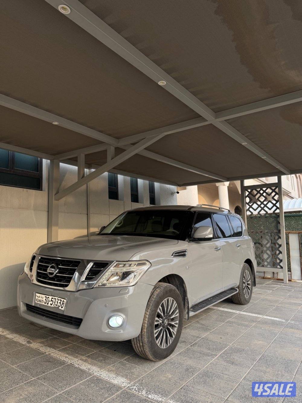 للبيع جيب باترول اللون مميز الجديد2