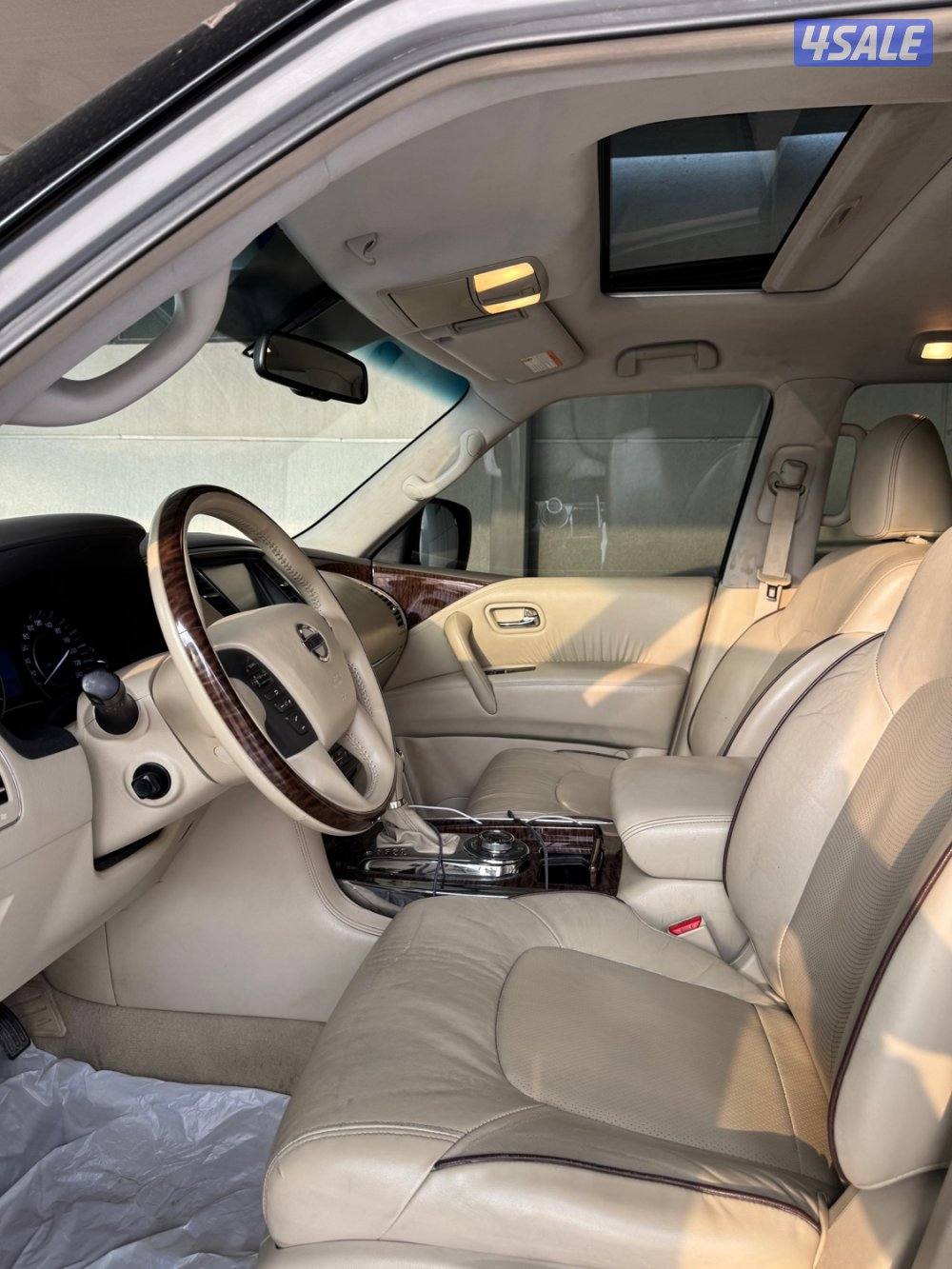 للبيع جيب باترول اللون مميز الجديد5