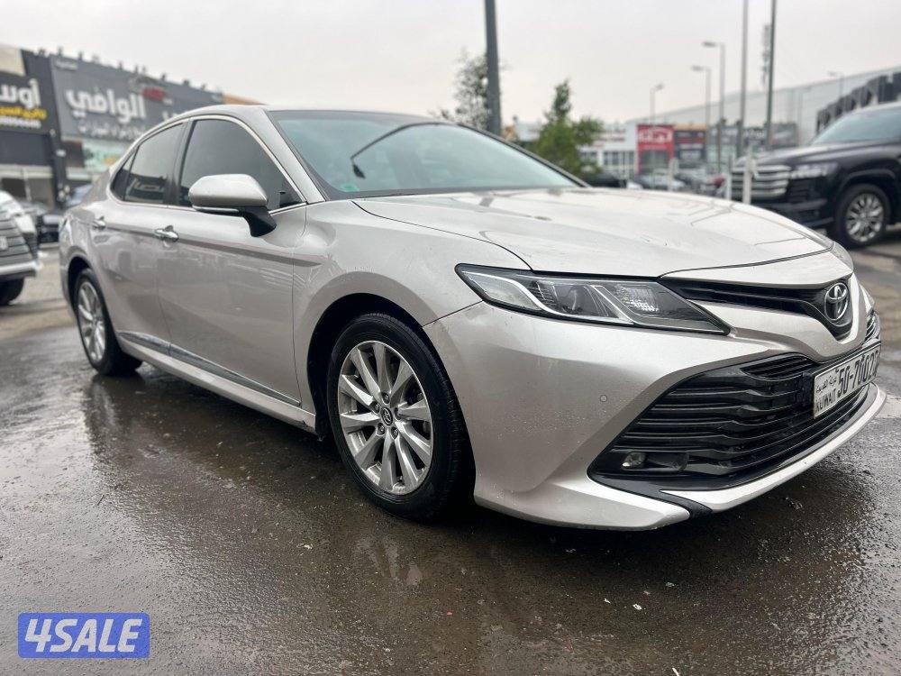 تيوتا كامرى V4 -GLE
موديل 2019
ماشى 85.000 k.m
وارد الساير .1