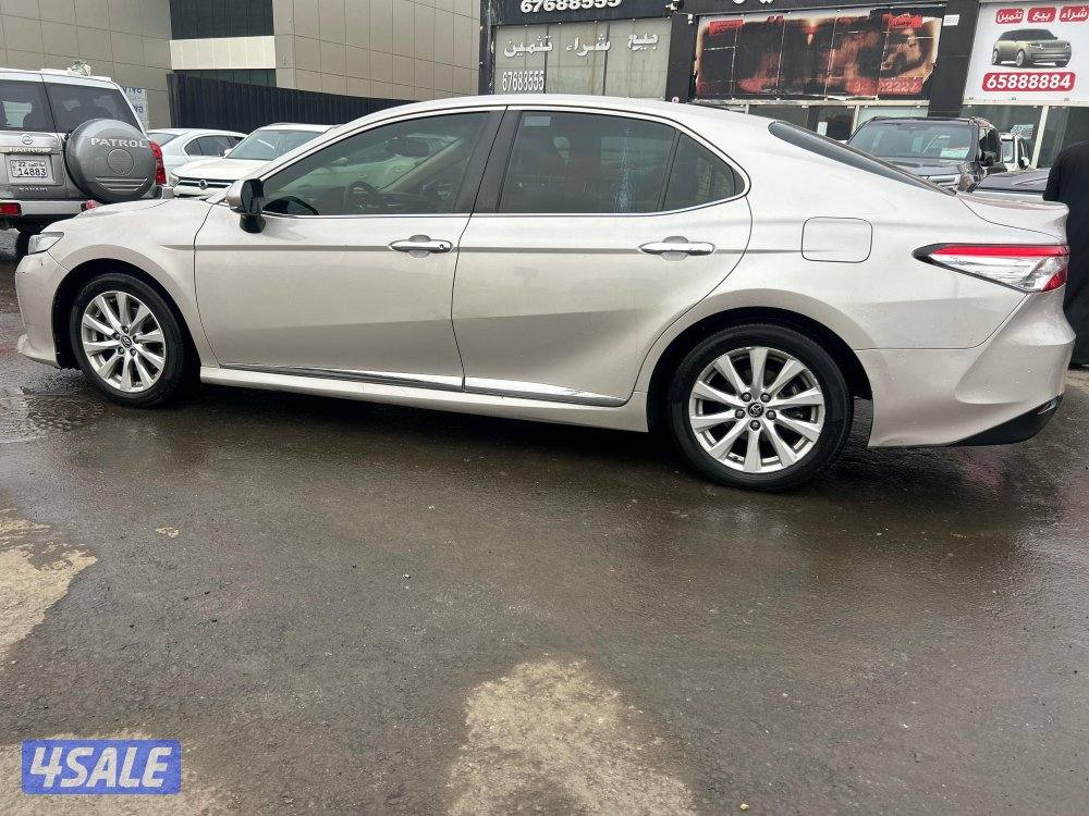 تيوتا كامرى V4 -GLE
موديل 2019
ماشى 85.000 k.m
وارد الساير .2