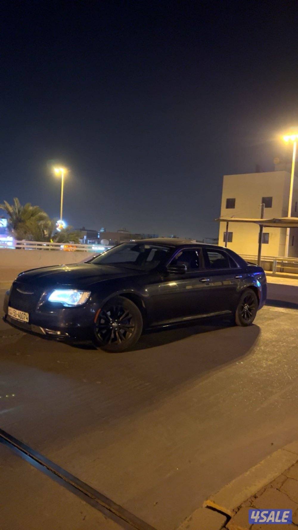 كرايسلر ماشيه ١١٠ مديل ٢٠١٨ 8 سلندر مكينه 5.7 سقف بنوراما3