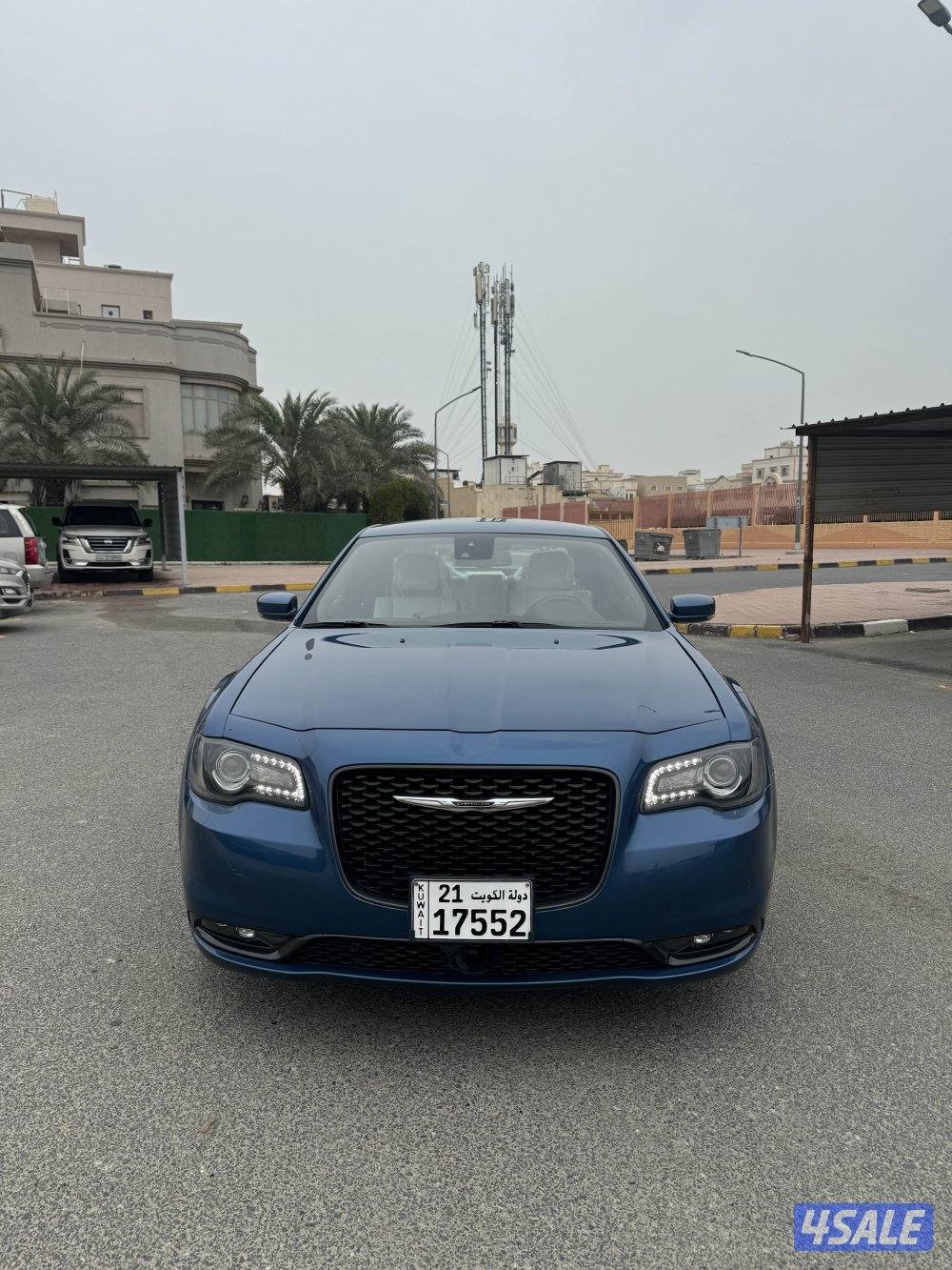 كرايزلر C300 عداد 46 الف0