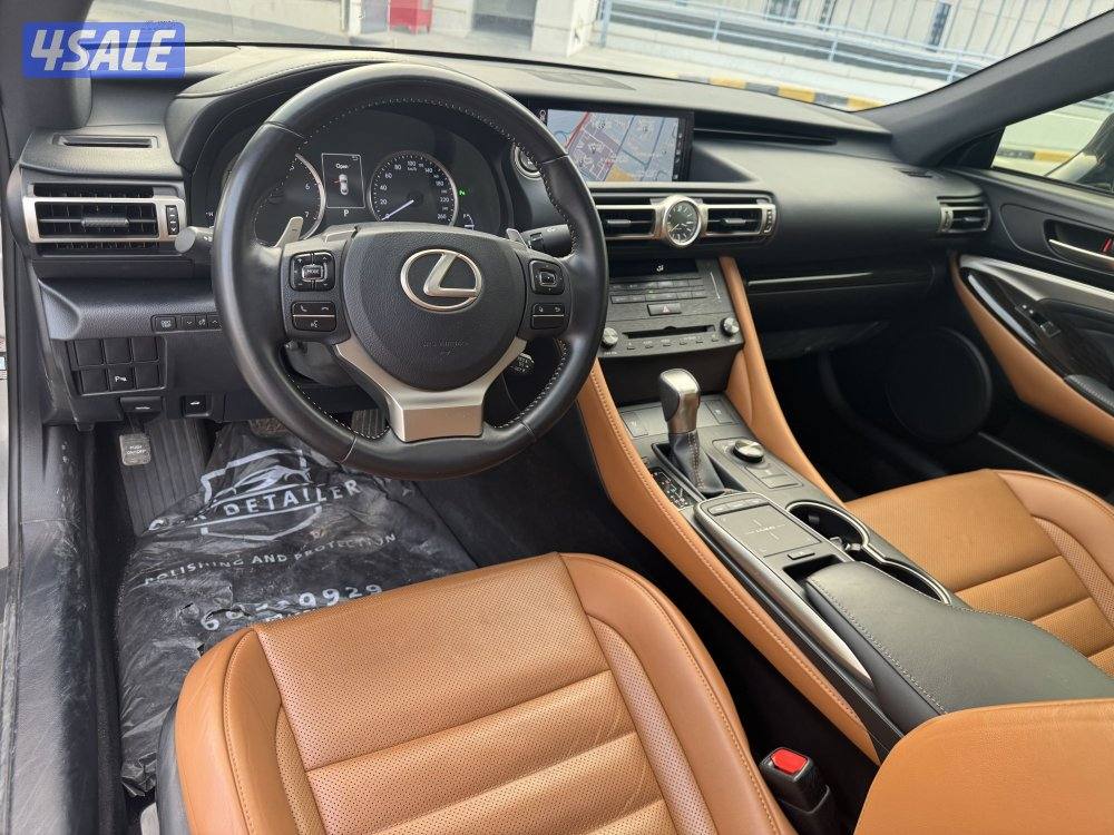 للبيع LEXUS RC350 موديل 2020 صبغ وكاله سيرفس منتظم8