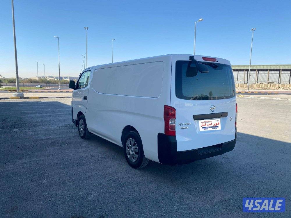فانNissan20202