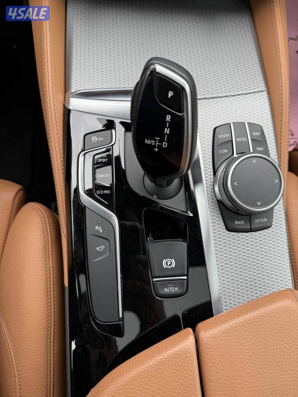 تحت كفالة الوكاله وصبغ الوكاله وبحالة وكاله Bmw530 موديل 202013