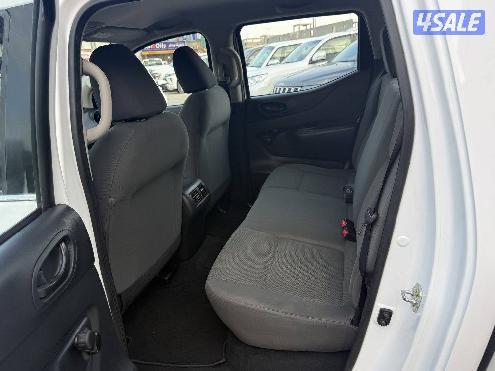 للبيع نافارا2021 دبل جير صبغ وكاله4