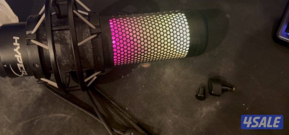 للبيع سماعات ومايكروفون2