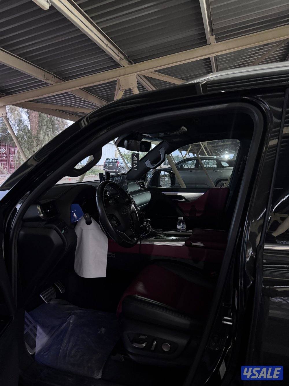 لكزس F Sport 20231