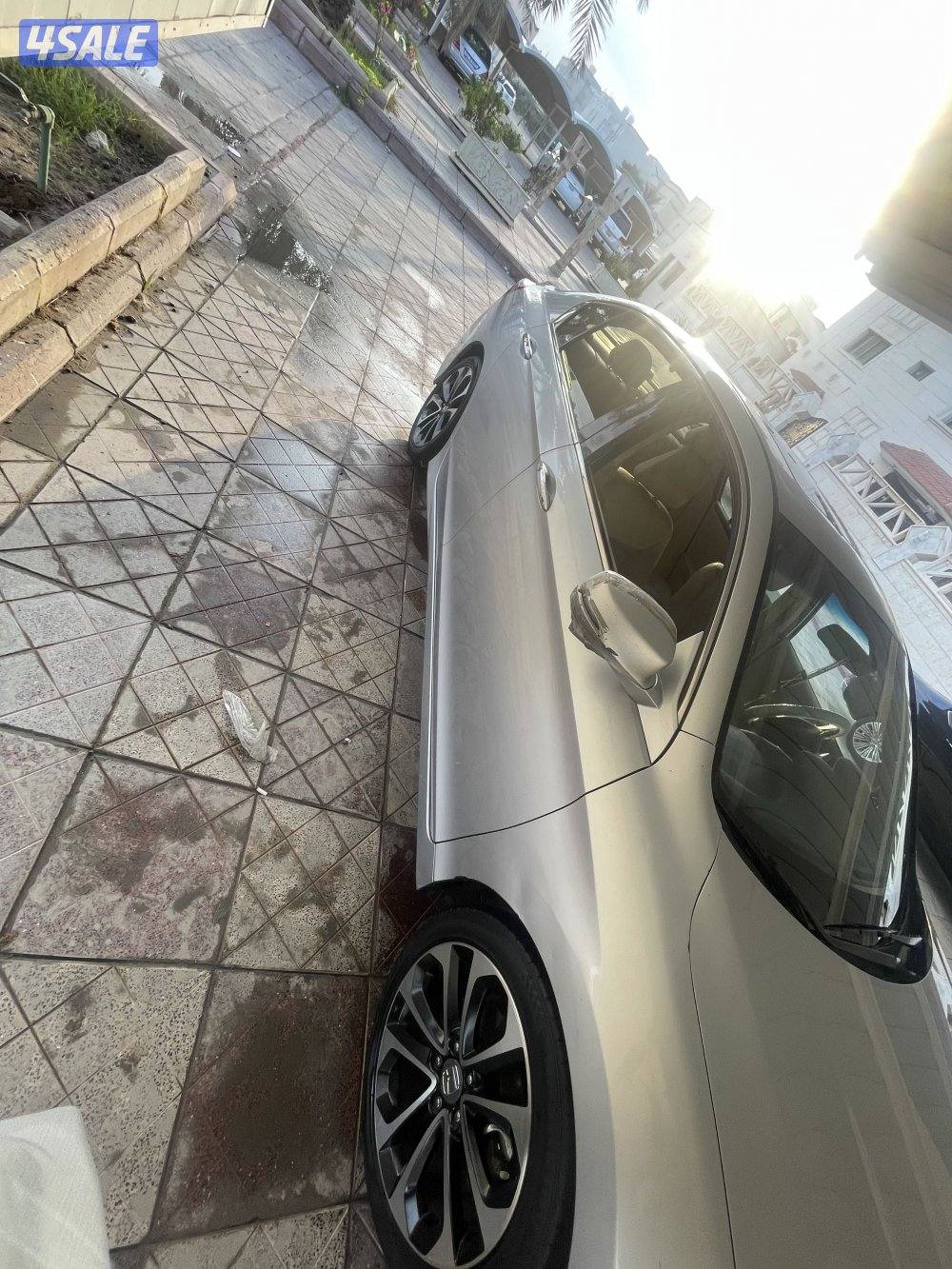 هوندا اكورد ٢٠١٥سبورت ستة سلندر كامل المواصفات جلد فتحه كاميرات4