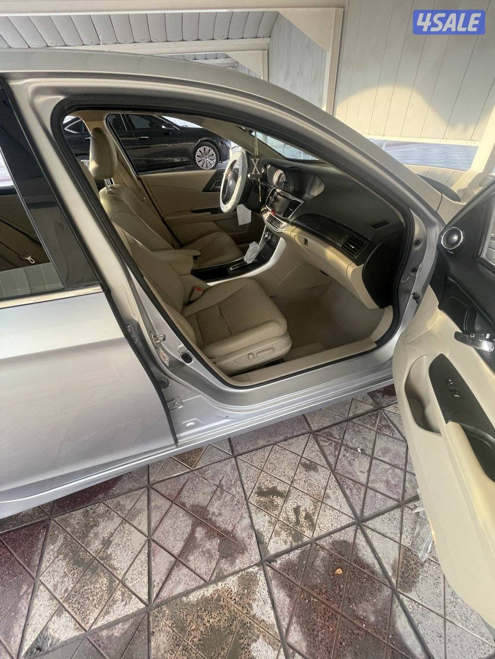 هوندا اكورد ٢٠١٥سبورت ستة سلندر كامل المواصفات جلد فتحه كاميرات8