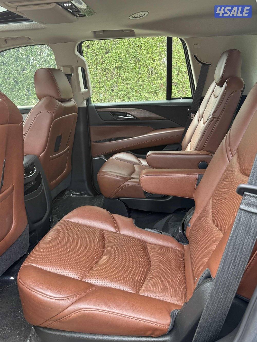 اسكاليد بريميوم 2020 عداد ٢٥ الف وارد الغانم6