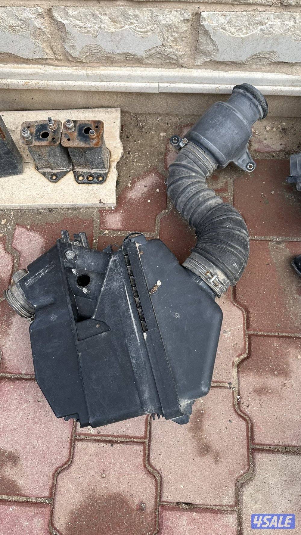 للبيع قطع للأف جي2