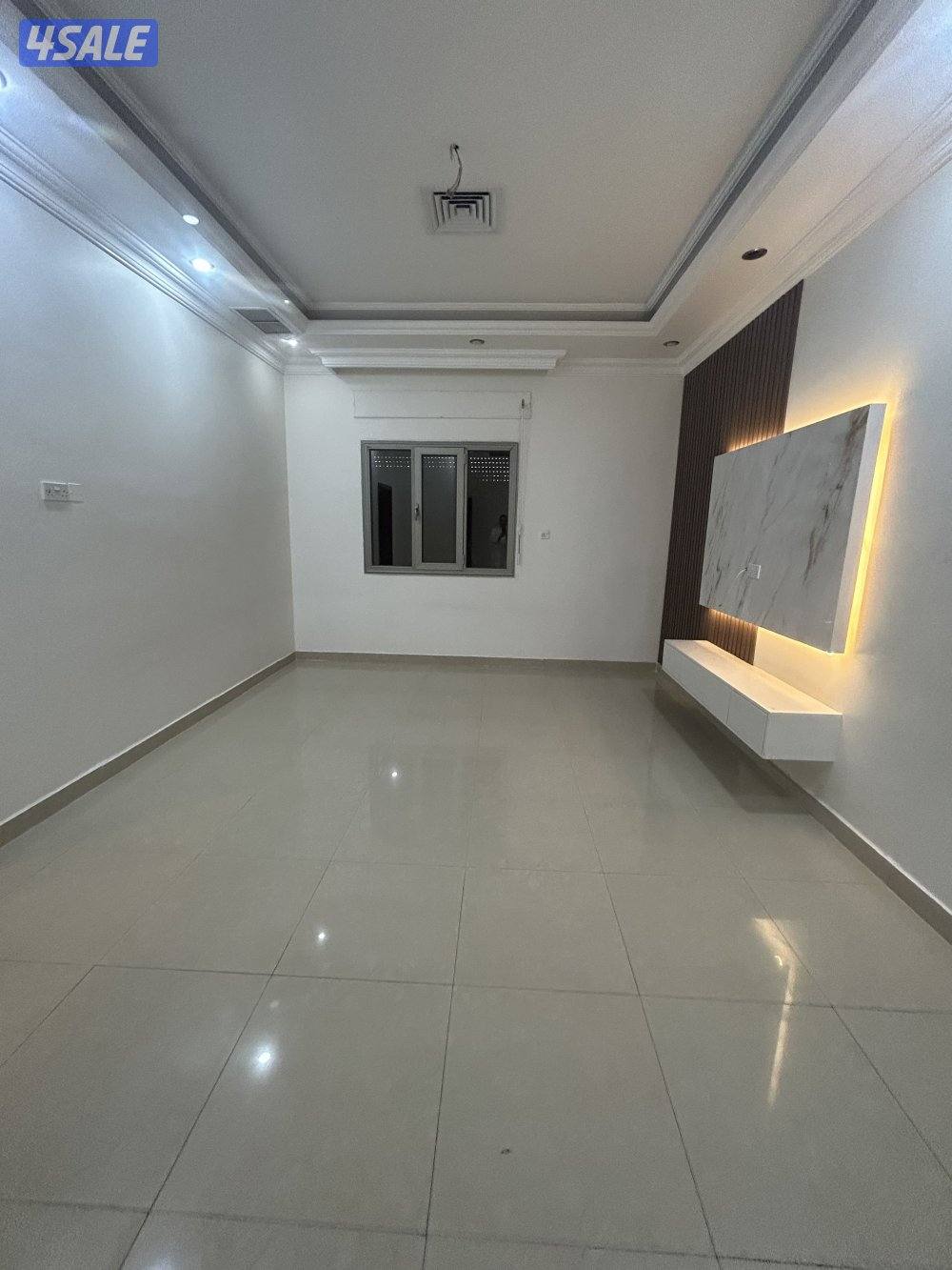 للإيجار شقق في عبدالله مبارك واشبيليه وجابر الاحمد0