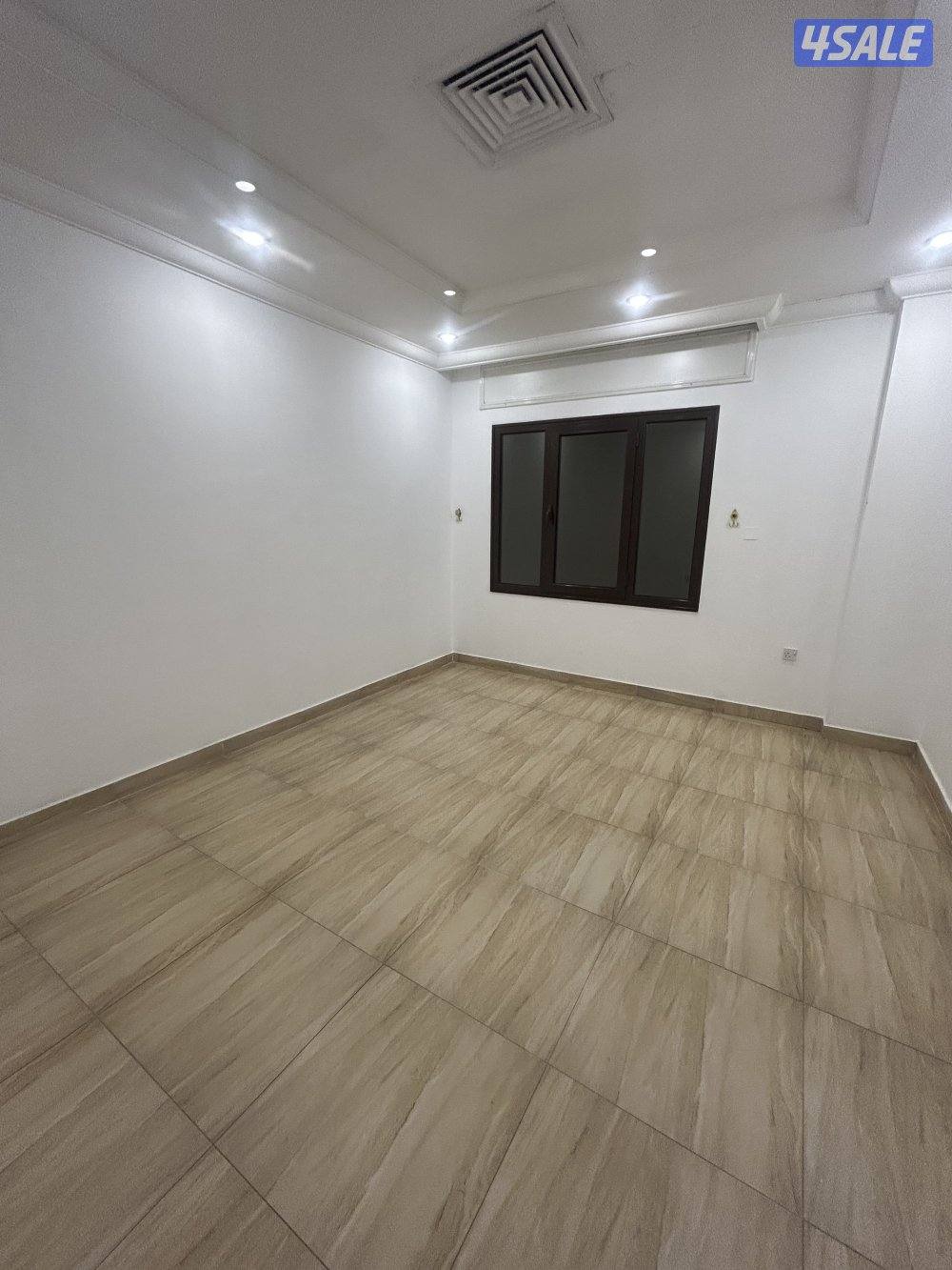 للإيجار شقق في عبدالله مبارك واشبيليه وجابر الاحمد5