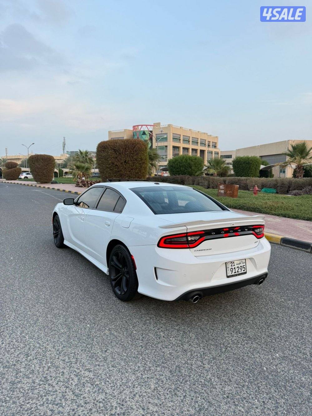 شارجر GT موديل 2022 بحاله الوكالة 6 سلندر اعلى درجه4