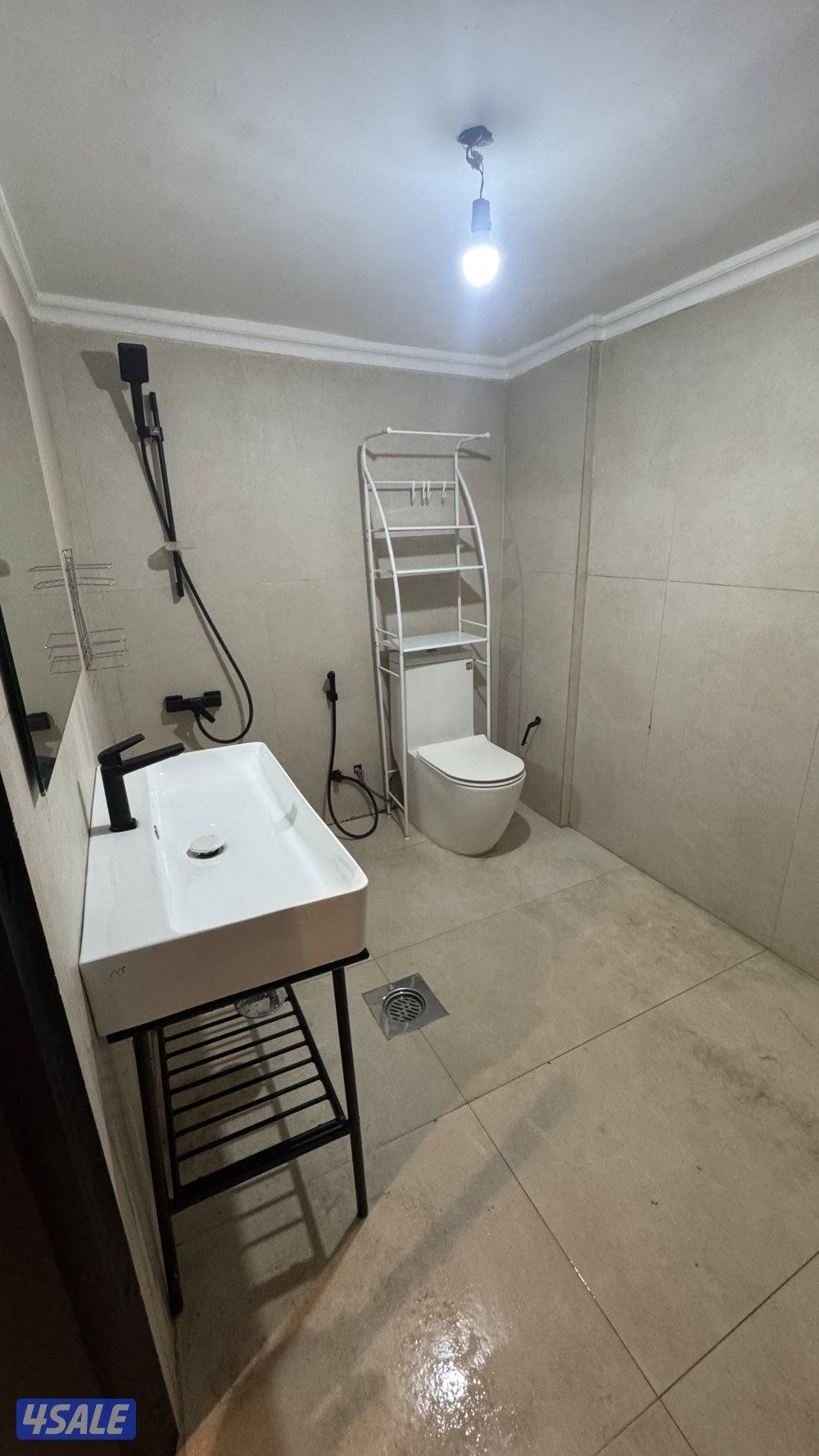 شقه للايجار بحولي تشطيب سوبر لوكس غرفة وصالة وحمام ومطبخ مساحات كبيرة7