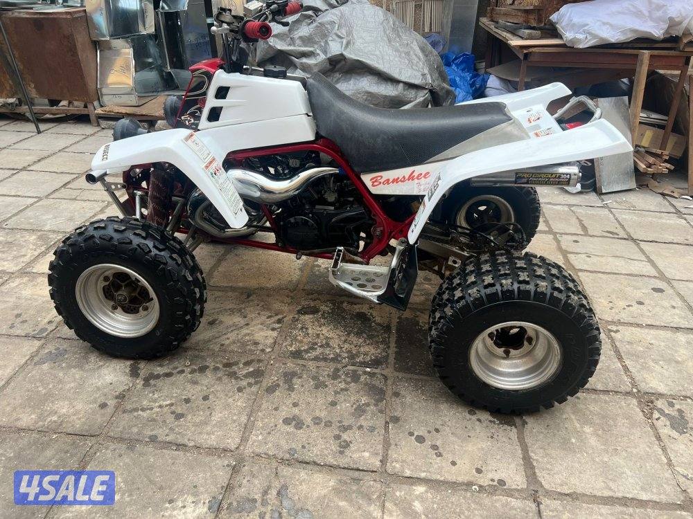 للبيع بانشي موديل ٢٠٠٤ شرط الفحص بالكامل المالك الثاني السعر ١٥٥٠4