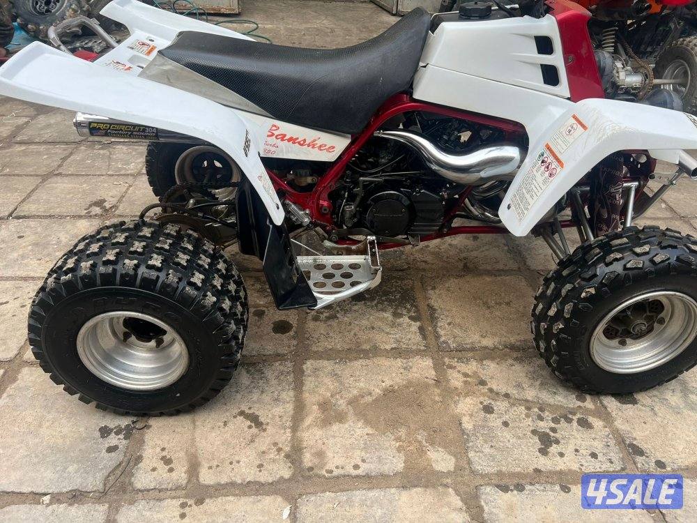 للبيع بانشي موديل ٢٠٠٤ شرط الفحص بالكامل المالك الثاني السعر ١٥٥٠5