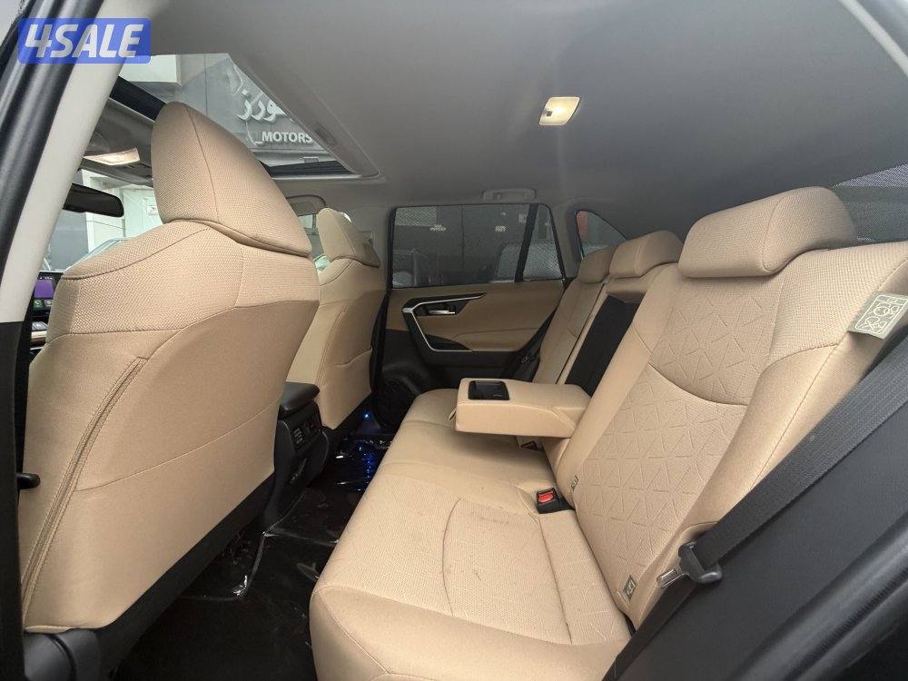 راف 4 موديل 2024 عداد 5 الاف تحت الكفاله سيرفس مجاني صبغ وكاله6