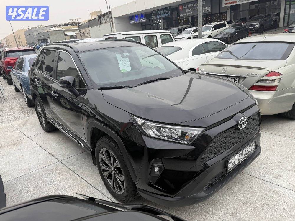 راف 4 موديل 2024 عداد 5 الاف تحت الكفاله سيرفس مجاني صبغ وكاله7