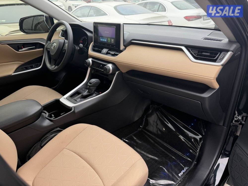 راف 4 موديل 2024 عداد 5 الاف تحت الكفاله سيرفس مجاني صبغ وكاله8