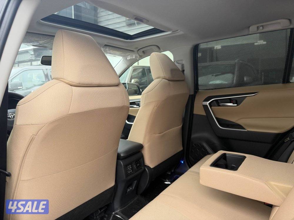 راف 4 موديل 2024 عداد 5 الاف تحت الكفاله سيرفس مجاني صبغ وكاله9