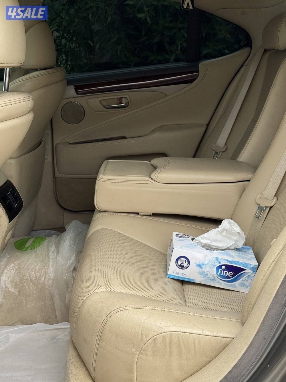 للبيع لكزس موديل 2015 شورت4