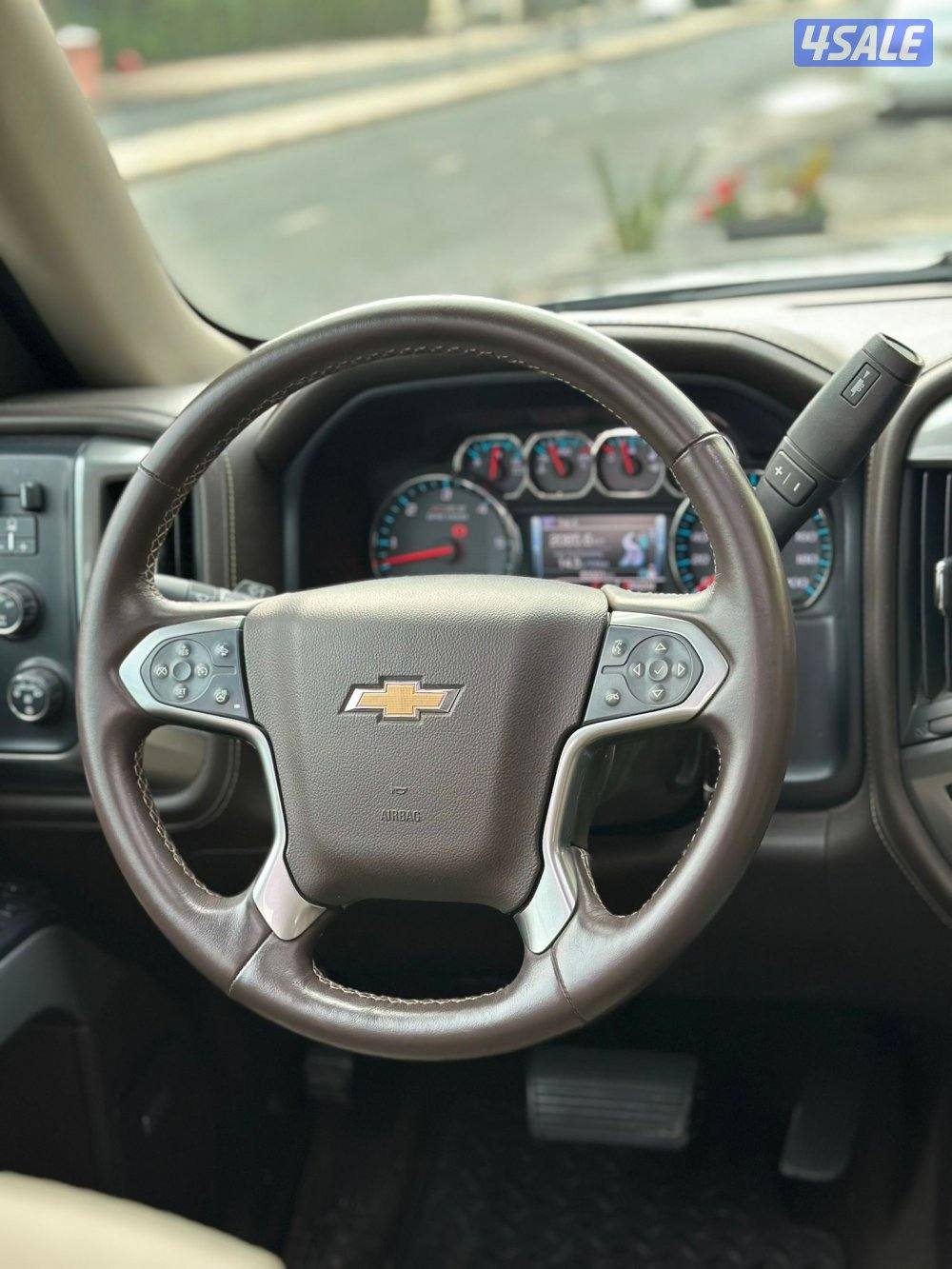 للبيع سلفرادو LTZ/2015 ممشى 53 الف حالة نادرة11