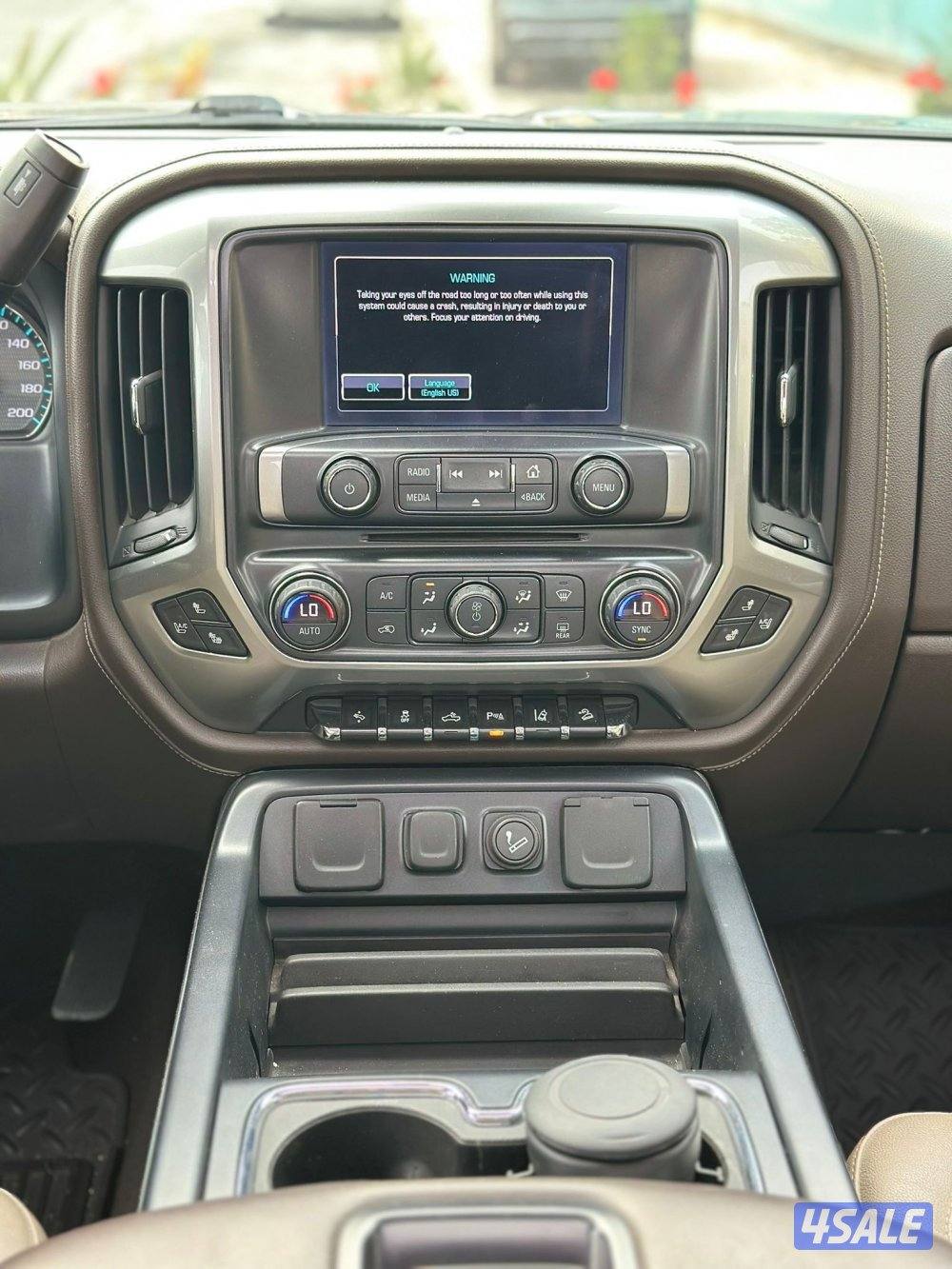 للبيع سلفرادو LTZ/2015 ممشى 53 الف حالة نادرة14