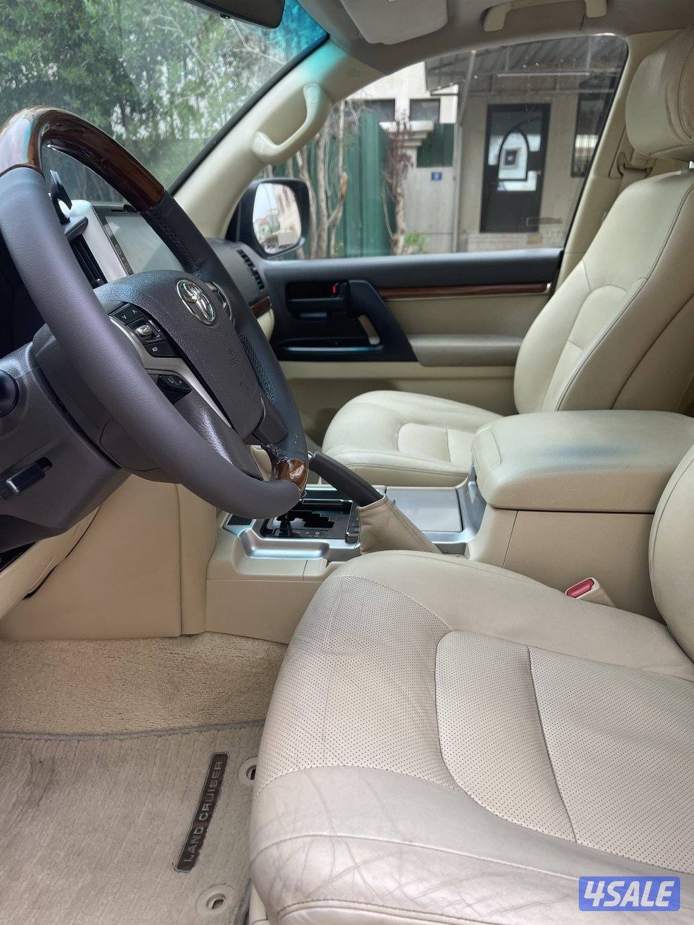 لاند كروزر صباغ الوكالة 8 سلندر6