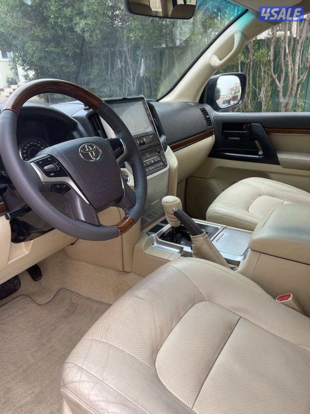 لاند كروزر صباغ الوكالة 8 سلندر7