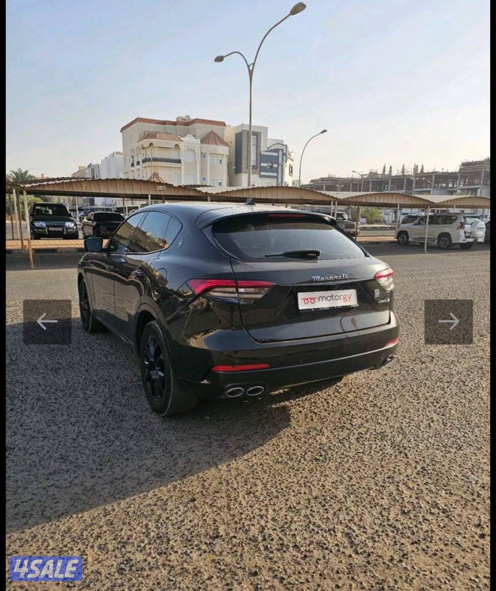 ميزراتي ليفانتي كالجديد من المالك الاول2