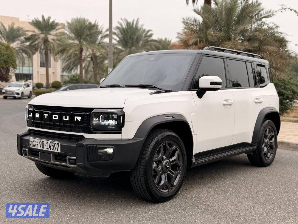 للبيع جيتور T2 صبغ وكالة عداد 17 الف تأمين شامل0