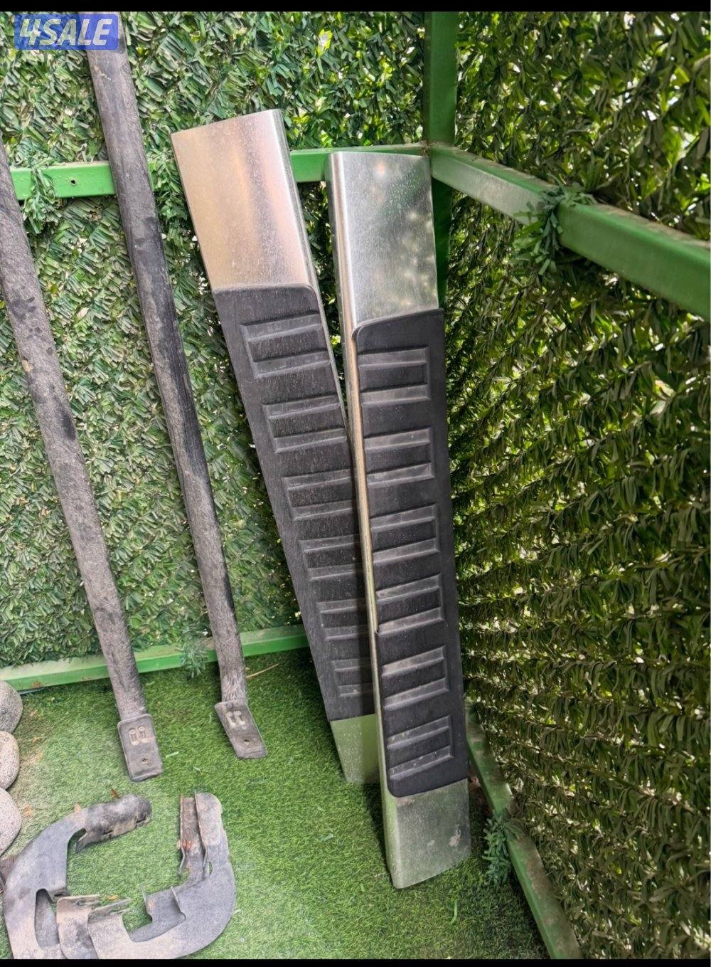 للبيع دواسات سلفرادو وسييرا مستعمله نظيفه كامله الاتصال للشراي فقط1