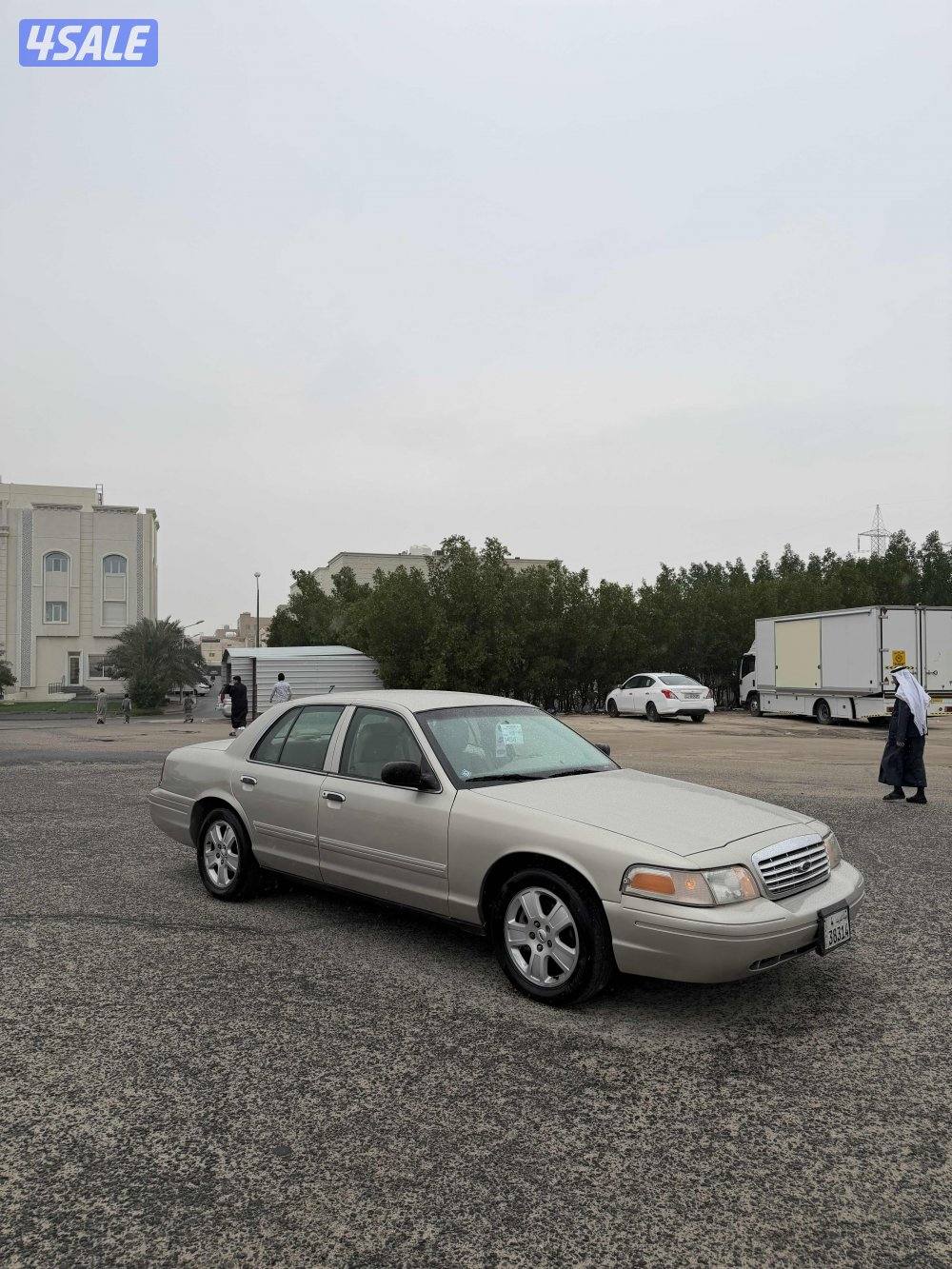 البيع فورد فكتوريا0