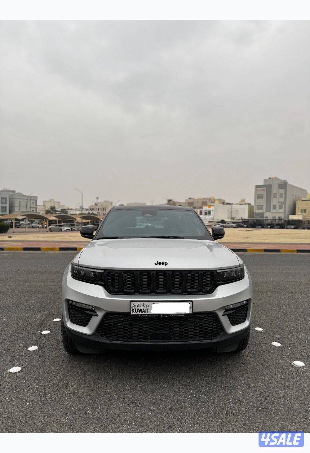 Jeep grand cherokee altitude 20243