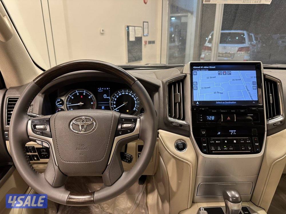 لاندكروزر VXR7