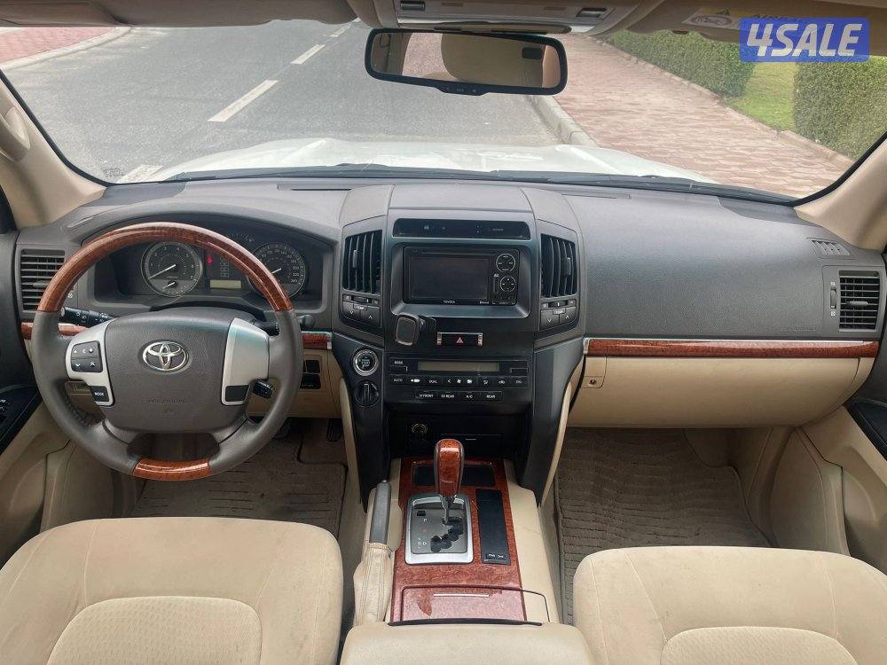 لاندكروزر 20135