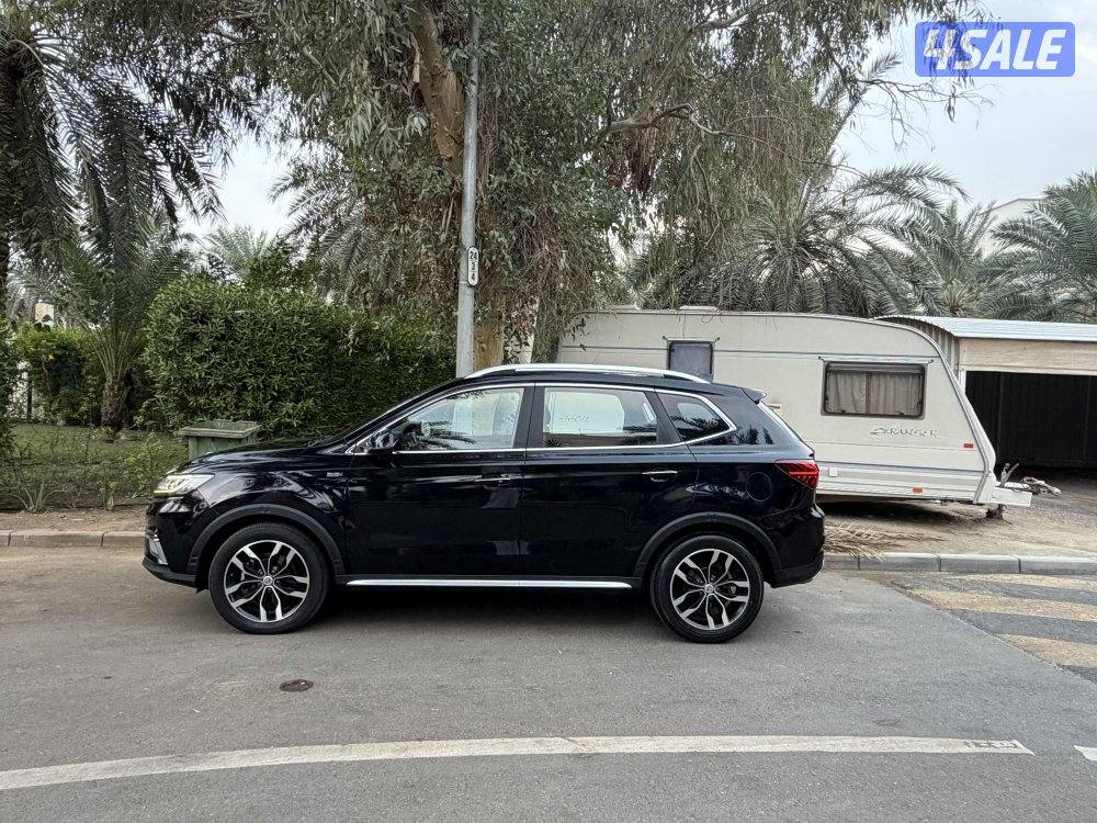 للبيع جيب MG RX5 موديل 20222