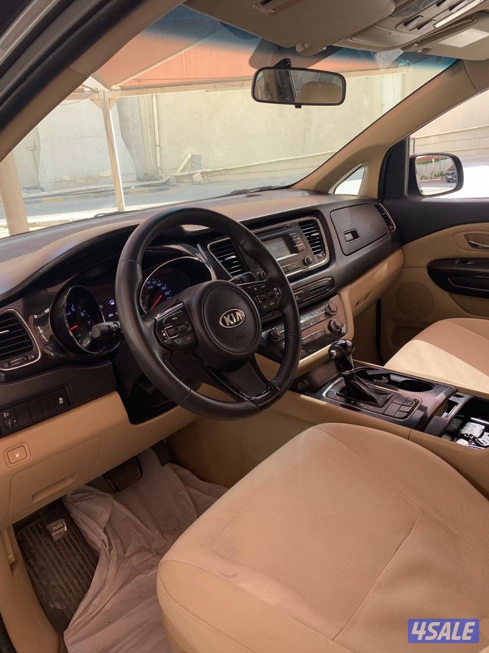 للبيع او البدل كيا كرنفال موديل ٢٠١٧2