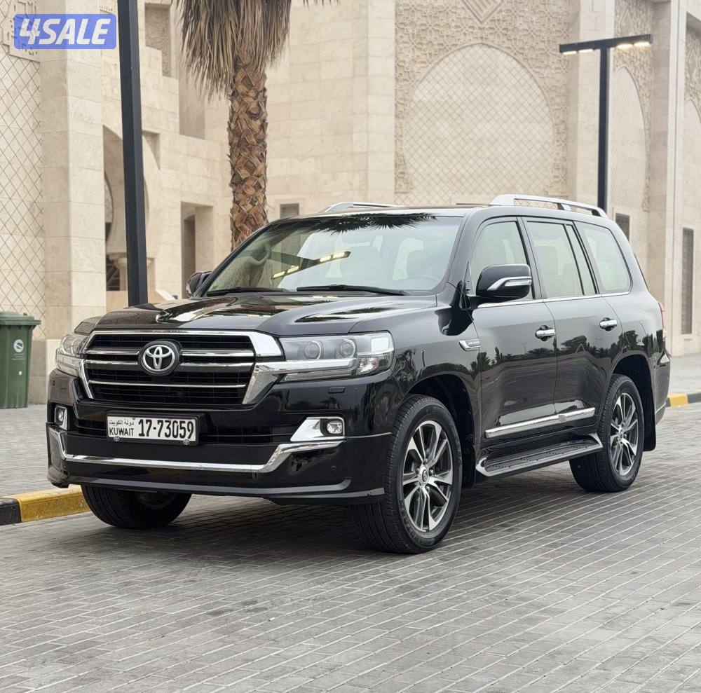 لاندكروزر GXR قراند تورنق 20200