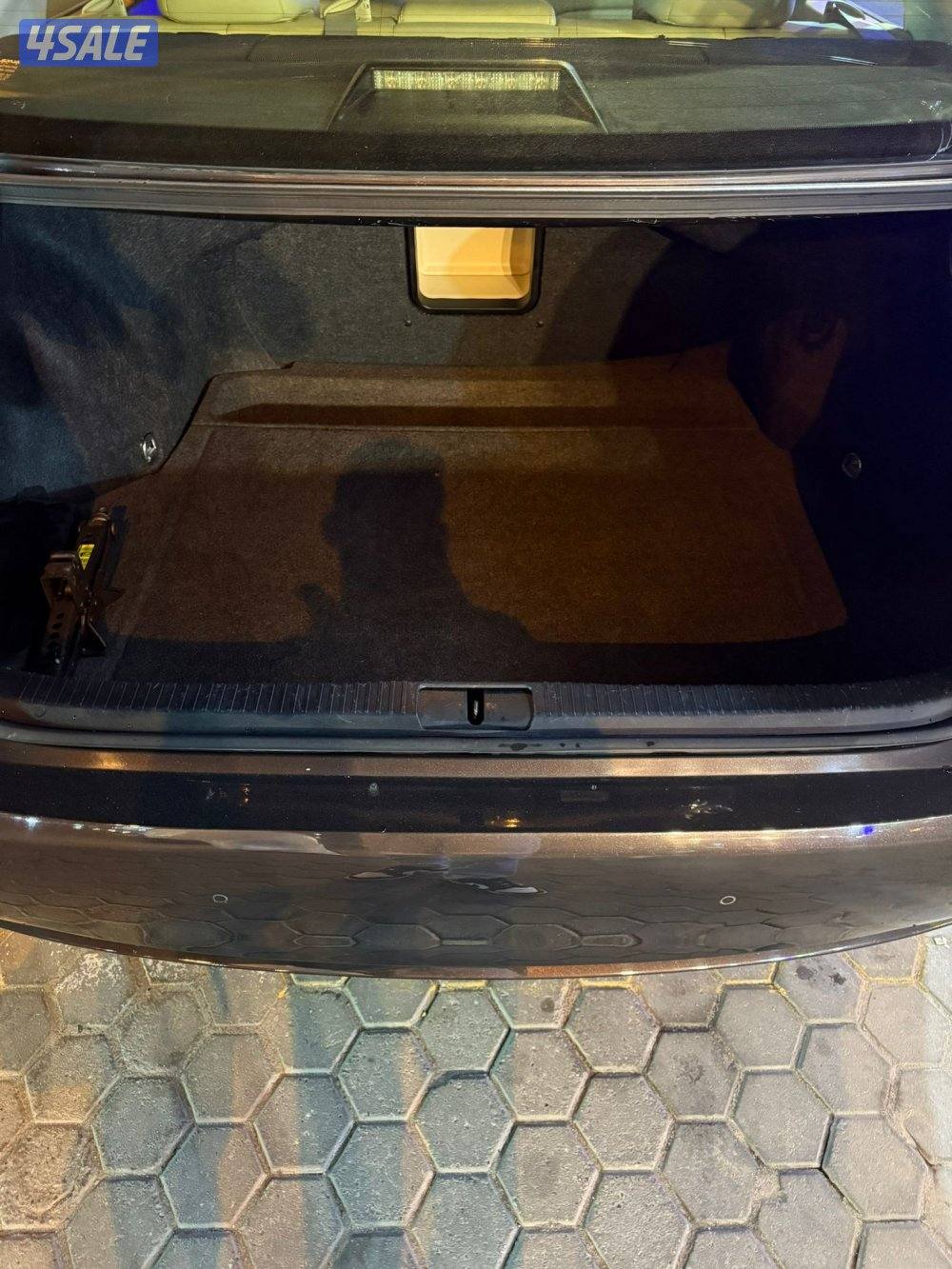 للبيع لكزس موديل 2013 ماشي 254 مفتاحين الوكاله6