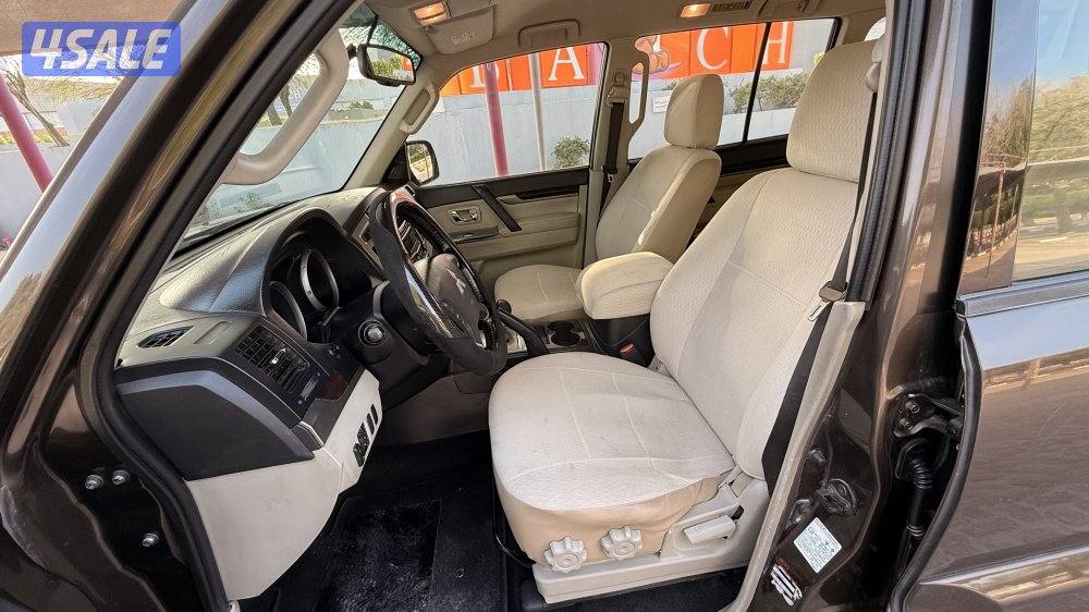 للبيع باجيرو ٢٠١٩ صبغ الوكاله7