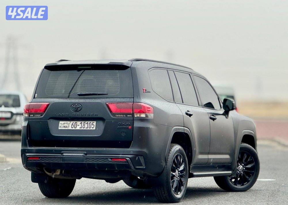 لاندكروزر 2022 صبغ وكاله الساير5
