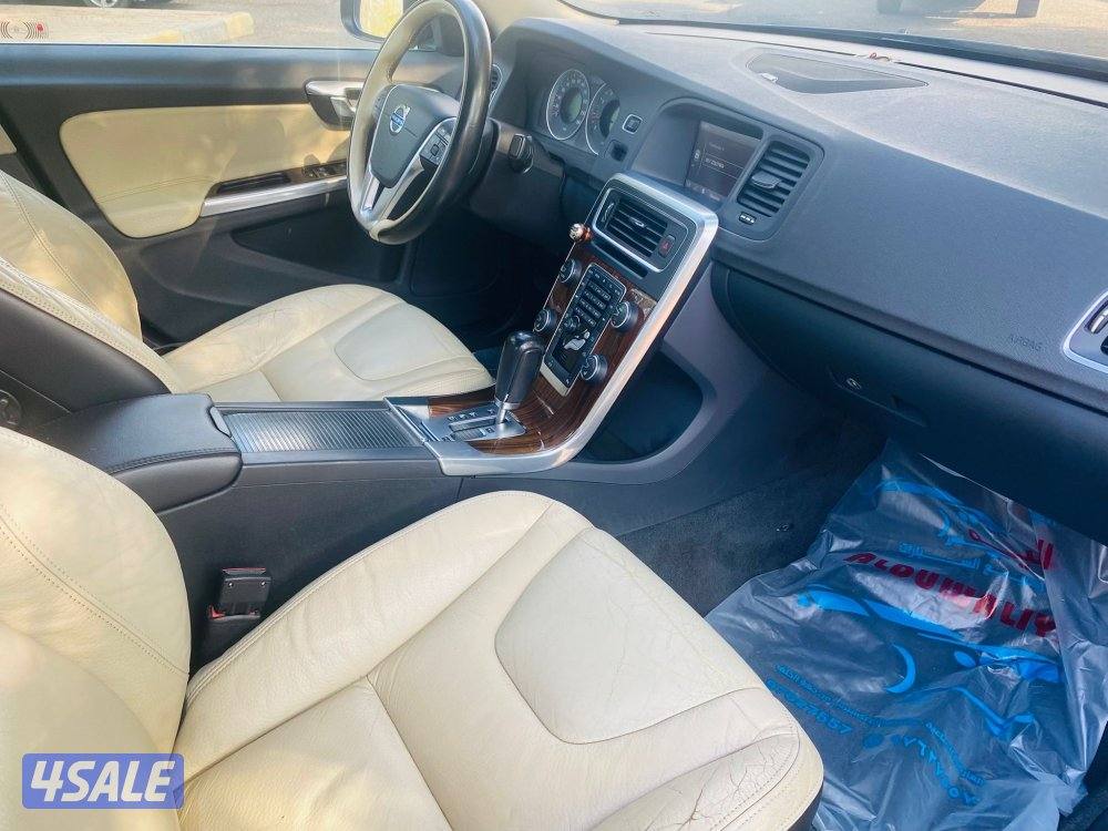 موديل 2011 بحاله ممتازه10