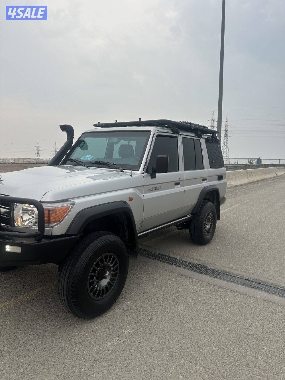 للبيع جيب نص مجهز بالكامل 20160