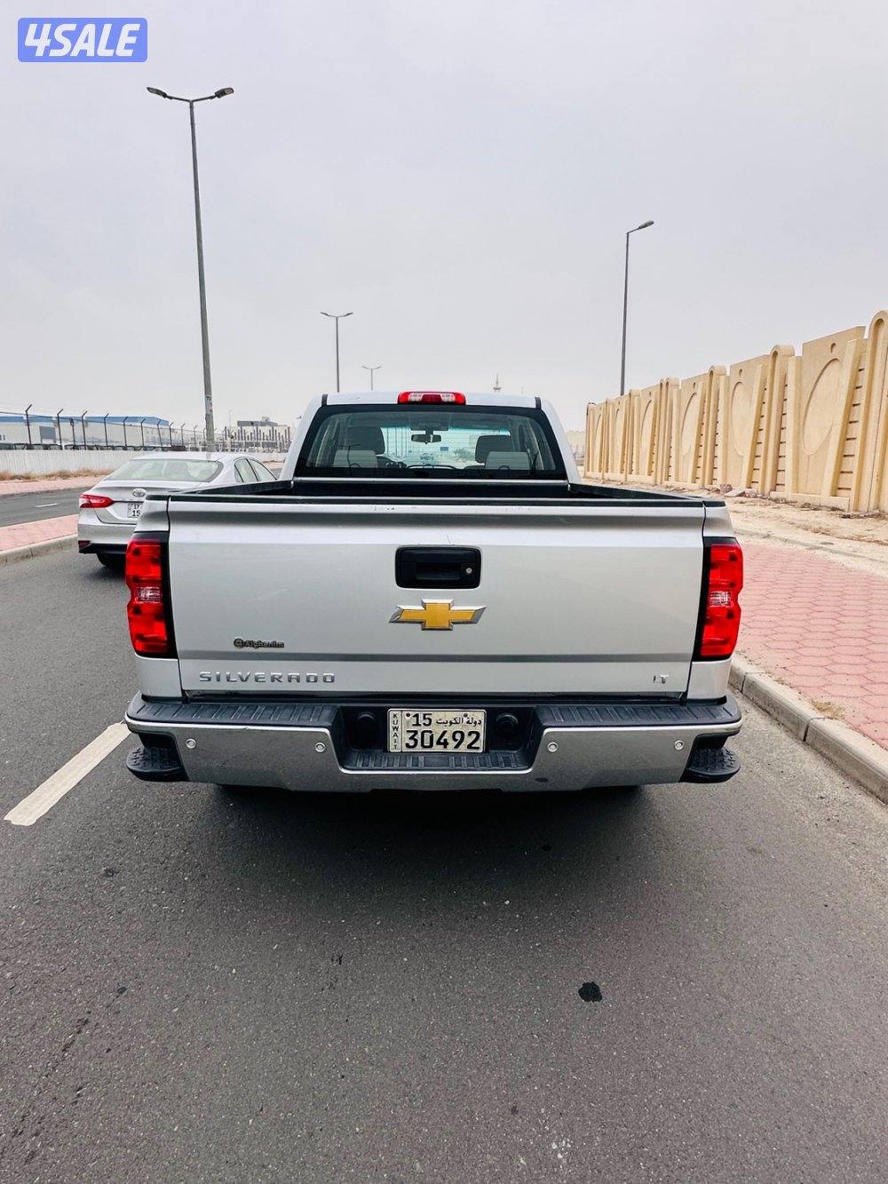 🚘 شفر - سلفرادو 20176